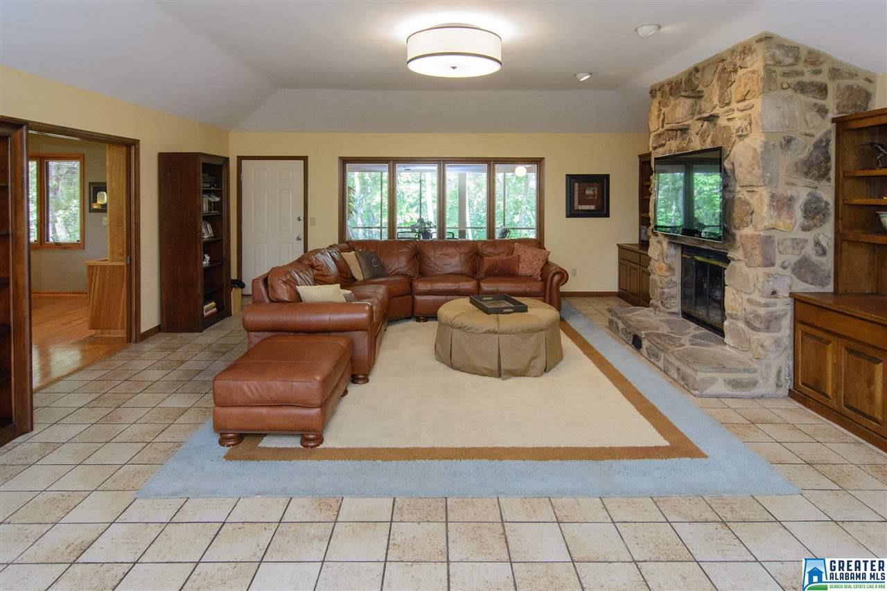 3546 MILL SPRINGS RD, Mountain Brook, AL 35223