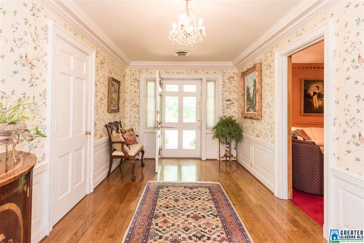 3258 DELL RD, Mountain Brook, AL 35223