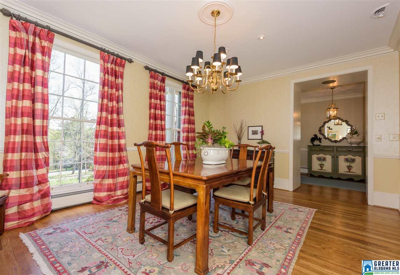 3304 BRIARCLIFF RD, Mountain Brook, AL 35223