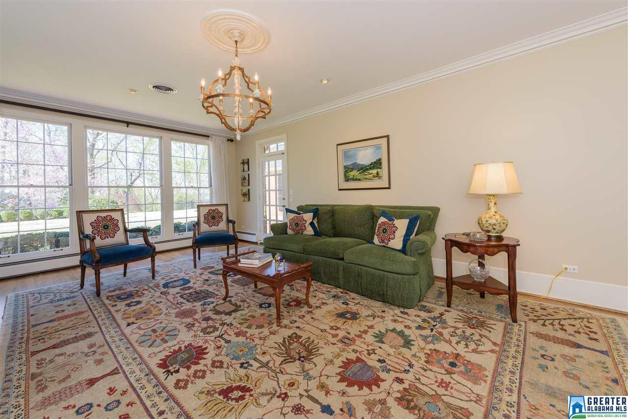 3304 BRIARCLIFF RD, Mountain Brook, AL 35223