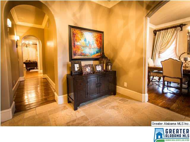 3180Overton Cove Cv, Mountain Brook, AL 35223