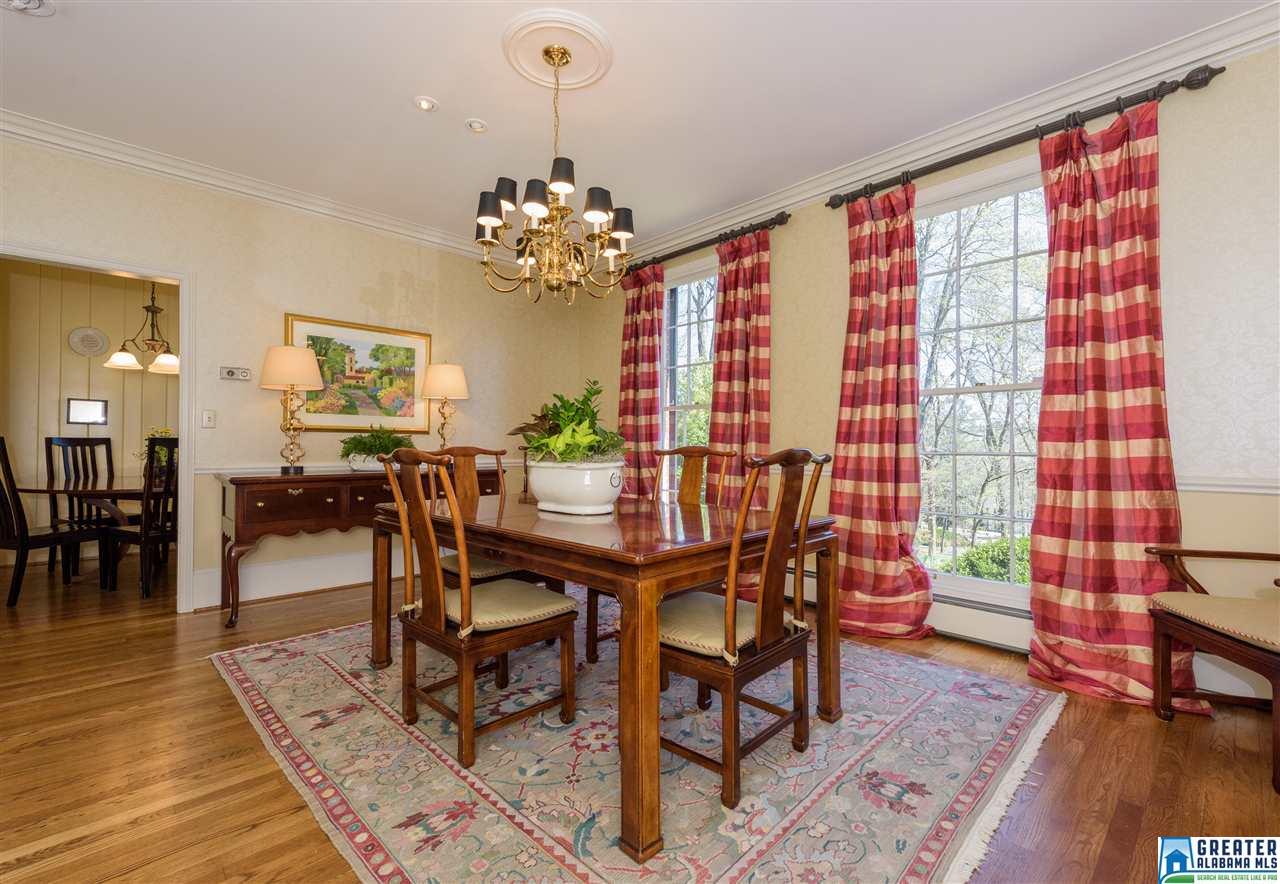 3304 BRIARCLIFF RD, Mountain Brook, AL 35223