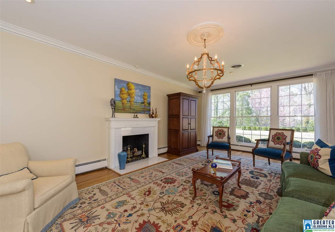 3304 BRIARCLIFF RD, Mountain Brook, AL 35223