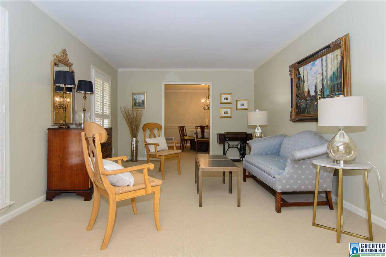 3733 FOREST RUN RD, Mountain Brook, AL 35223