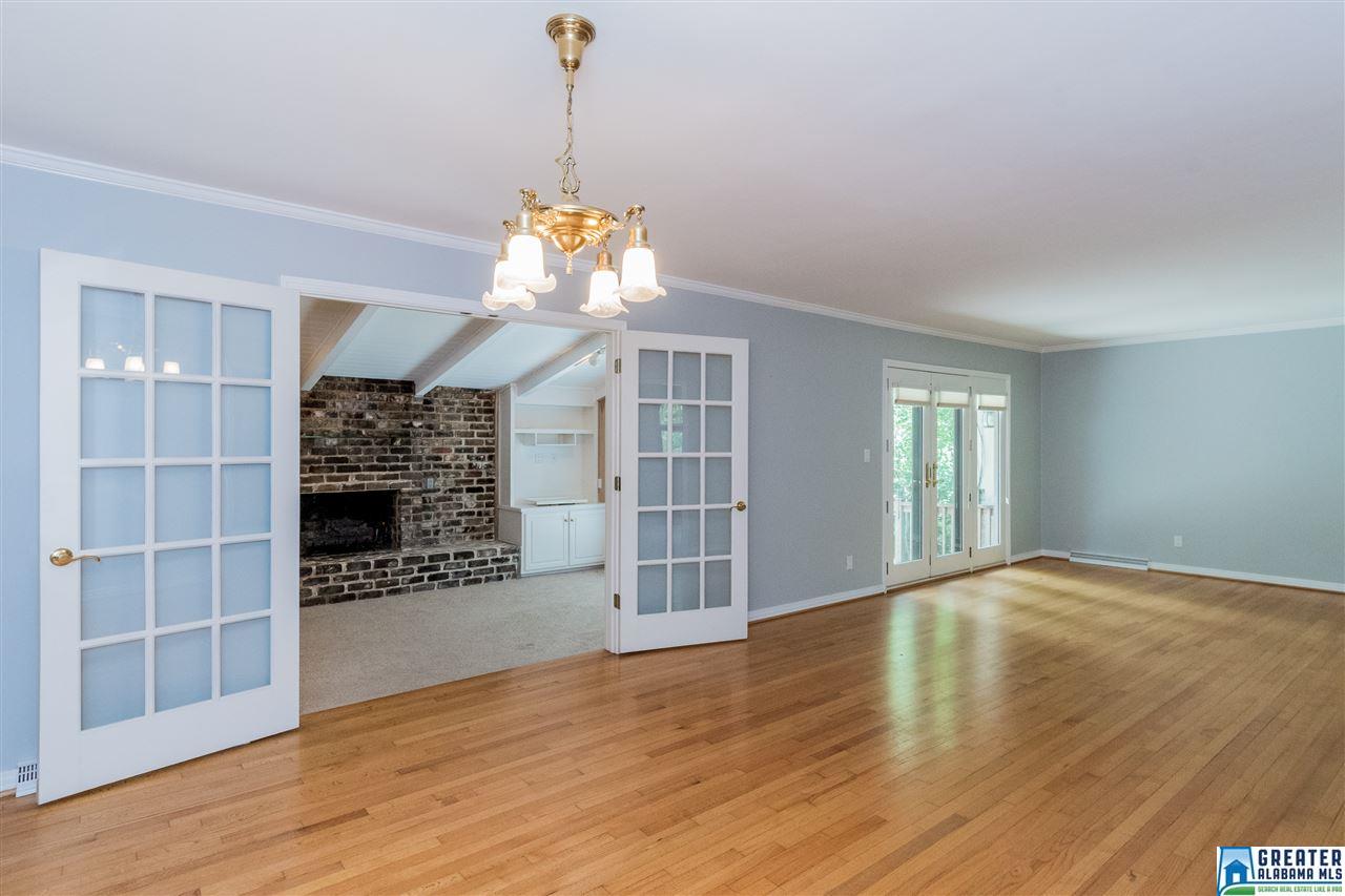 3425 WESTBURY PL, Mountain Brook, AL 35223
