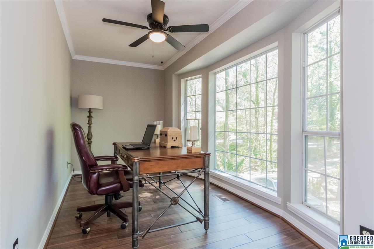 3672 BROOKWOOD RD, Mountain Brook, AL 35223