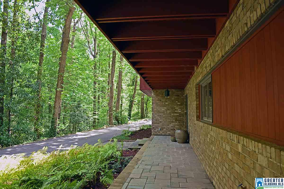 3343 BROOKWOOD RD, Mountain Brook, AL 35223