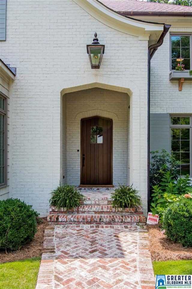 3737 DUNBARTON DR, Mountain Brook, AL 35223