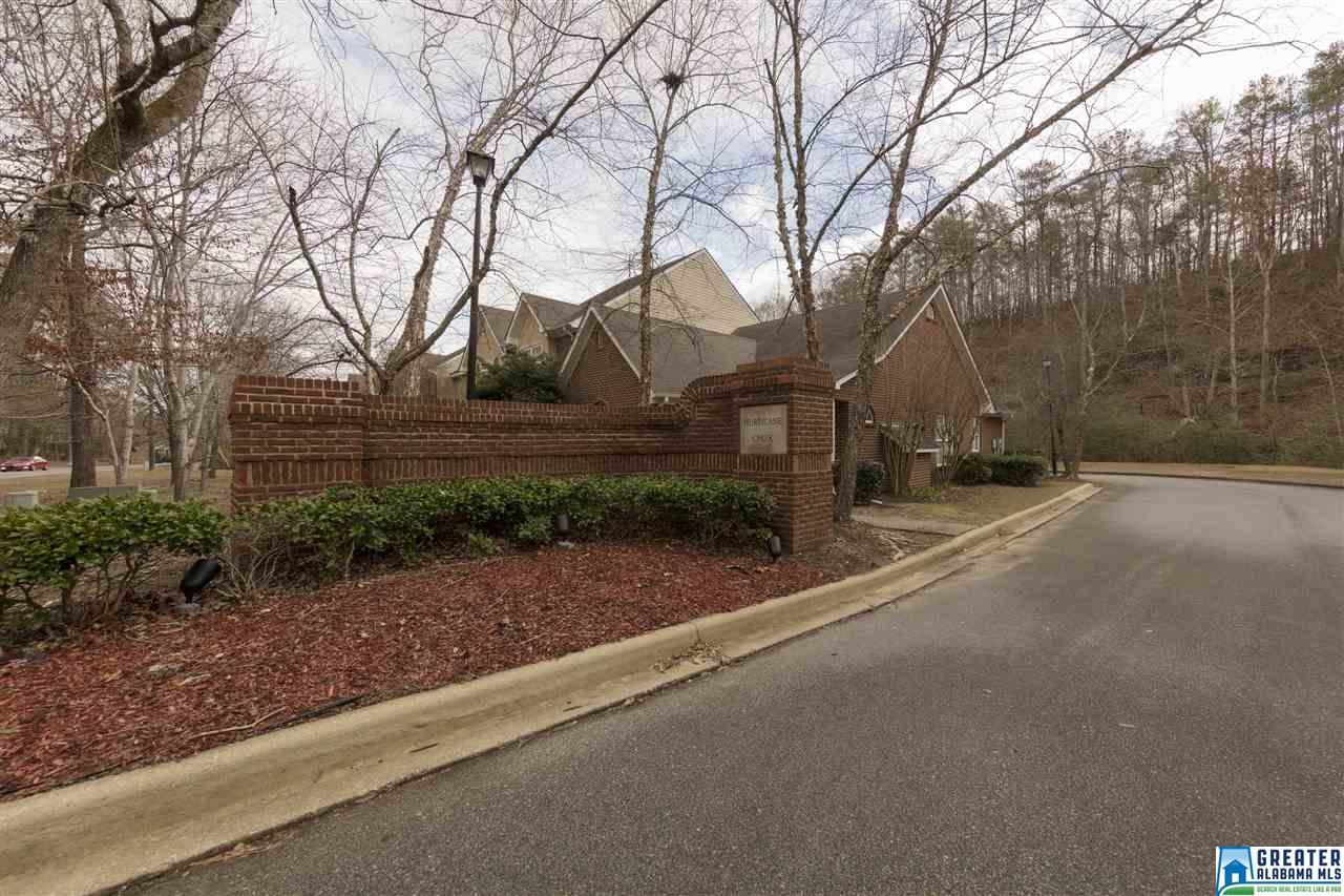 100 SHEFFIELD CT, Hoover, AL 35226