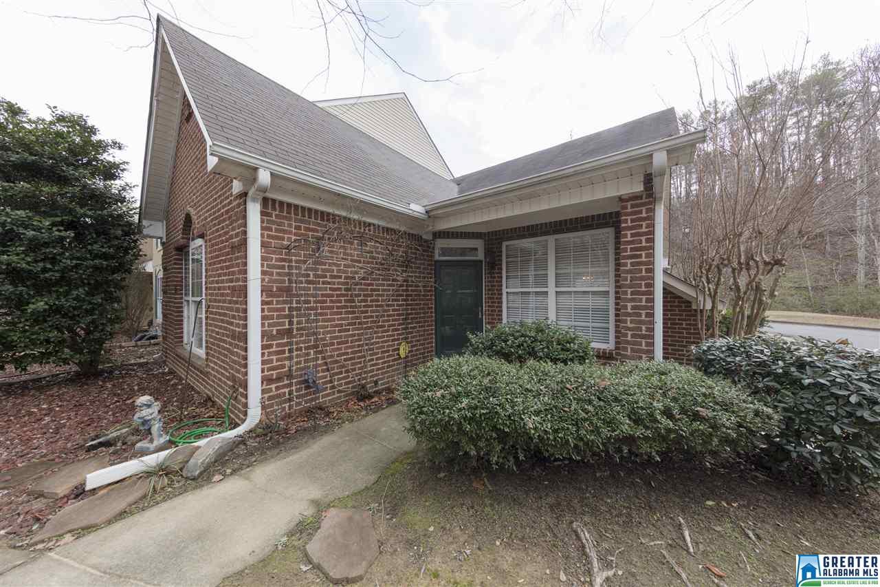 100 SHEFFIELD CT, Hoover, AL 35226