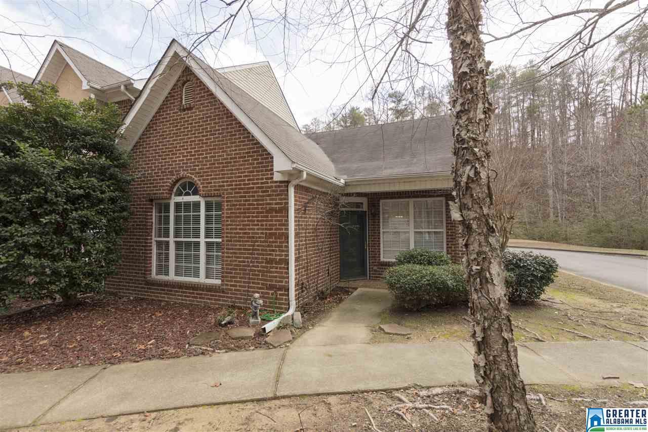 100 SHEFFIELD CT, Hoover, AL 35226
