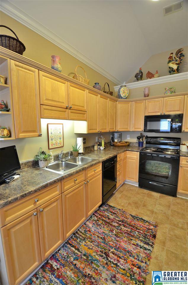 5596 COLONY LN, Hoover, AL 35226