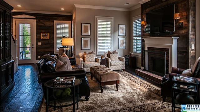 4271 Memorial St, Hoover, AL 35226