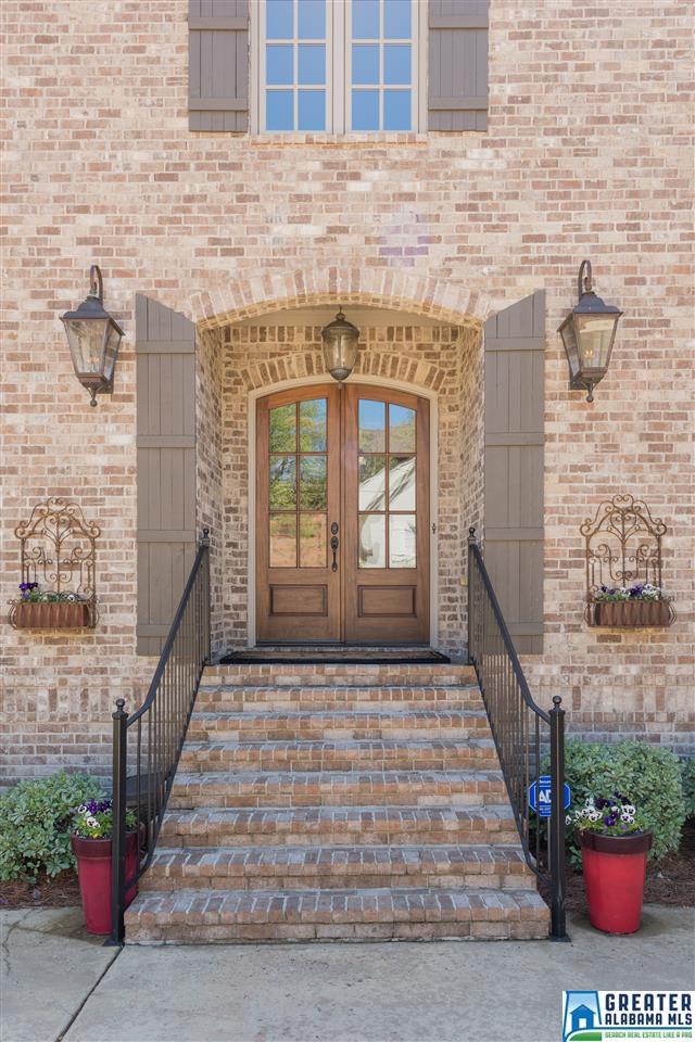 2306 BELLEVUE CT, Hoover, AL 35226