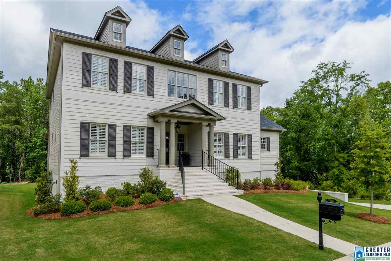 2289 SOUTHAMPTON DR, Hoover, AL 35226