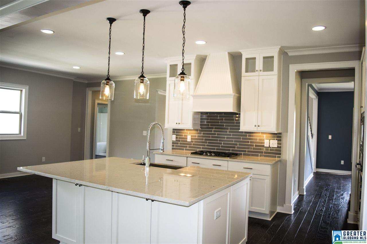 2503 SEBONAC RD, Hoover, AL 35226