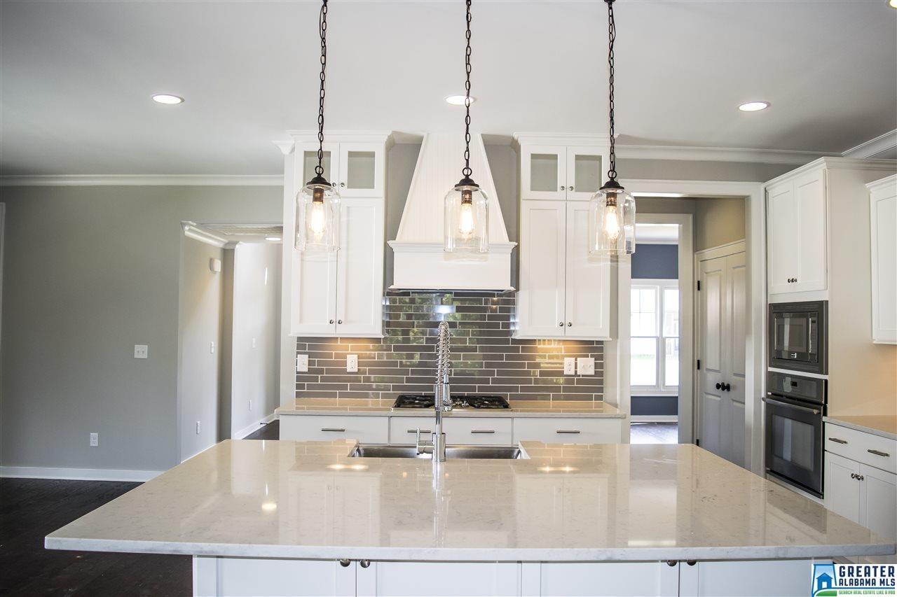 2503 SEBONAC RD, Hoover, AL 35226