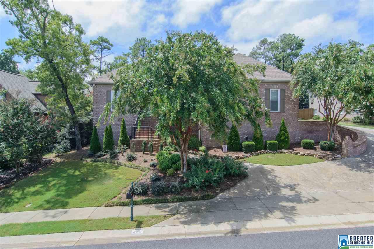 4941 CRYSTAL CIR, Hoover, AL 35226