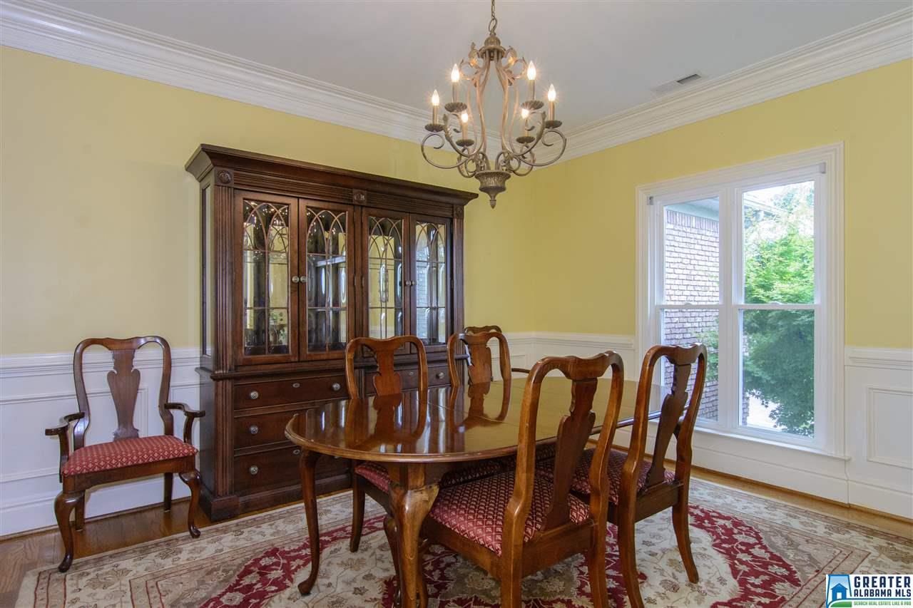 4941 CRYSTAL CIR, Hoover, AL 35226