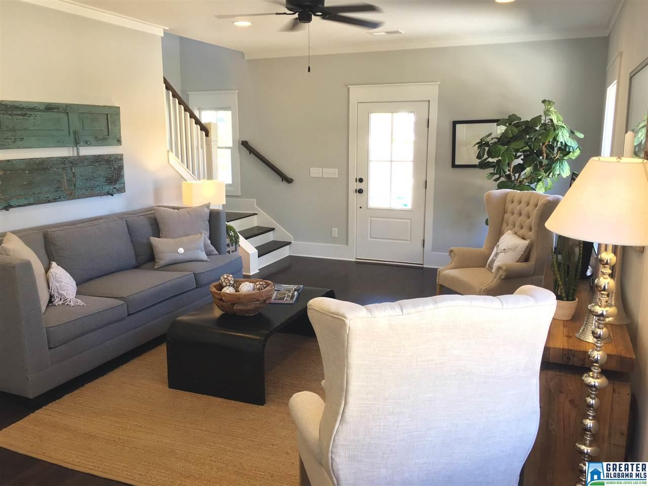 3496 SAWYER DR, Hoover, AL 35226