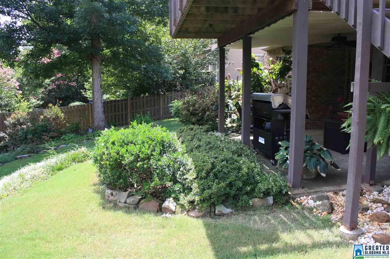 805 MILL RUN LN, Hoover, AL 35226