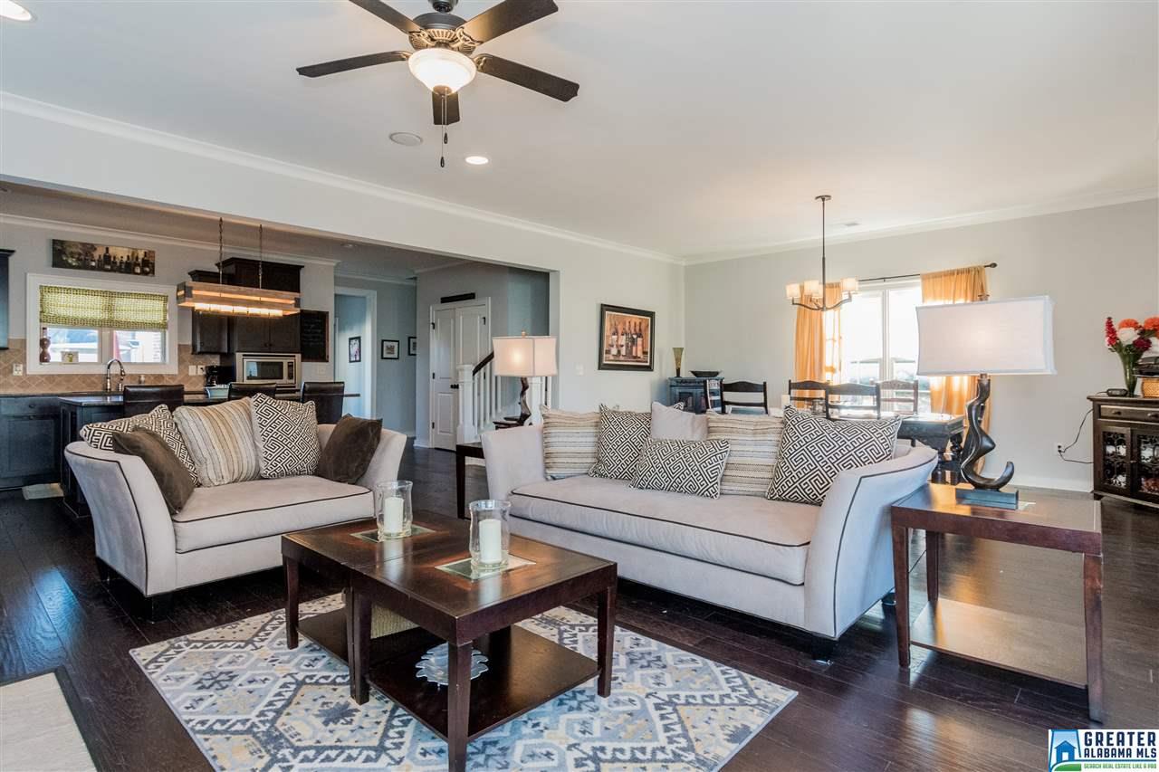 4050 BUELL LN, Hoover, AL 35226