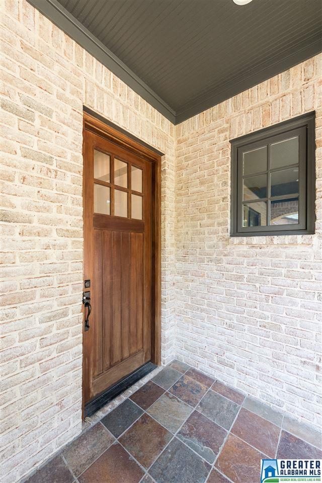 336 STONE BROOK CIR, Hoover, AL 35226