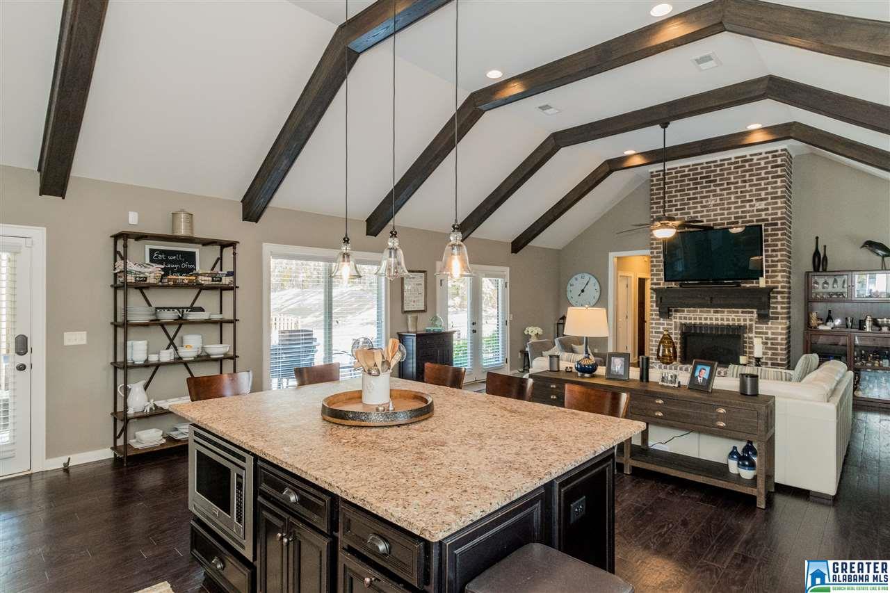 2456 MONTAUK RD, Hoover, AL 35226