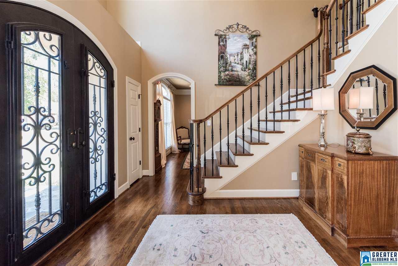 4114 HEATHERHEDGE LN, Hoover, AL 35226