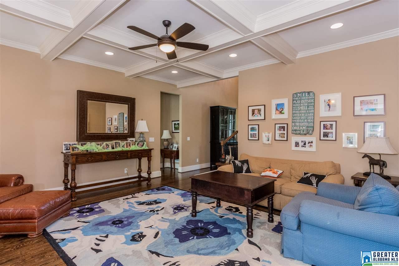 3949 HADDON CIR, Hoover, AL 35226