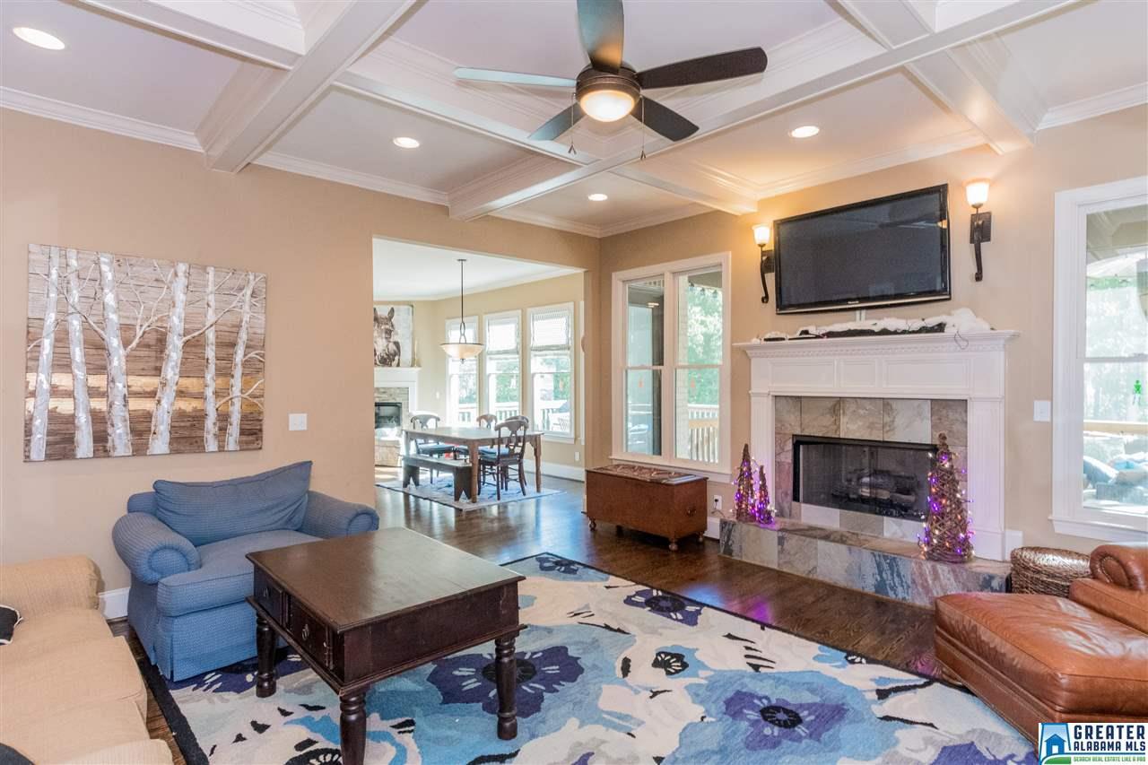 3949 HADDON CIR, Hoover, AL 35226