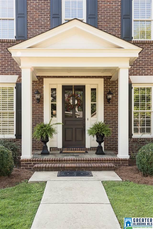 654 FOUNDERS PARK DR, Hoover, AL 35226