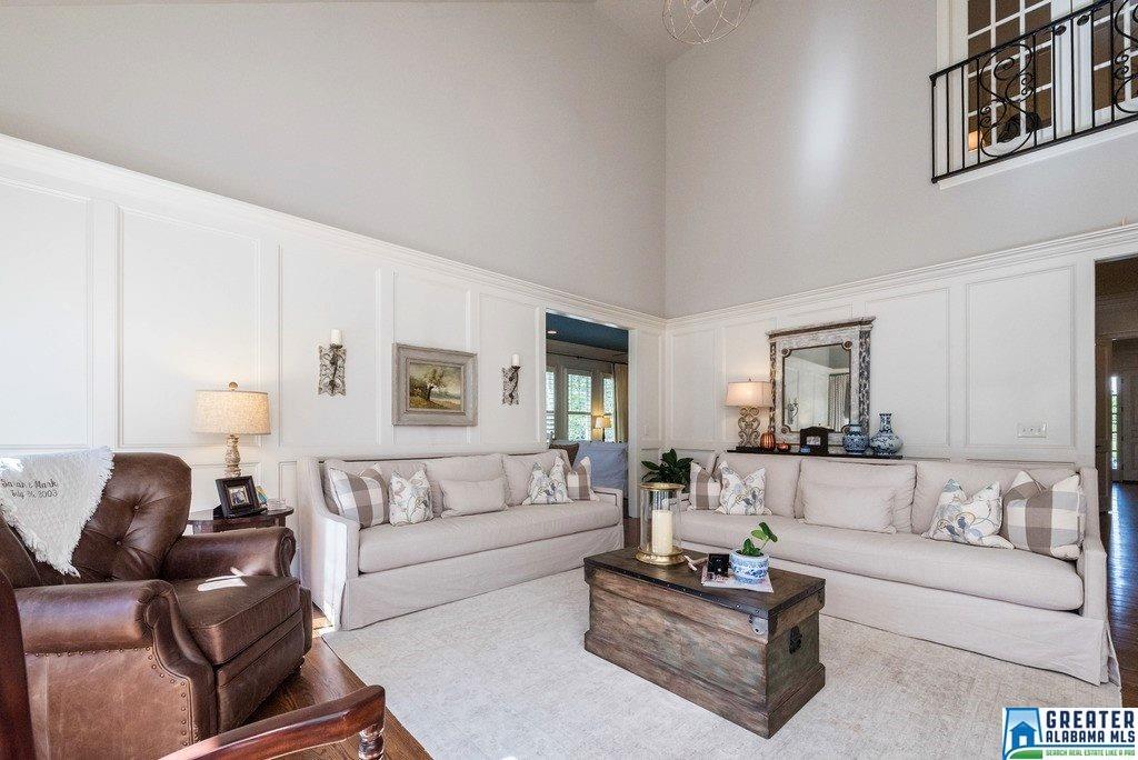 494 FOUNDERS PARK DR, Hoover, AL 35226