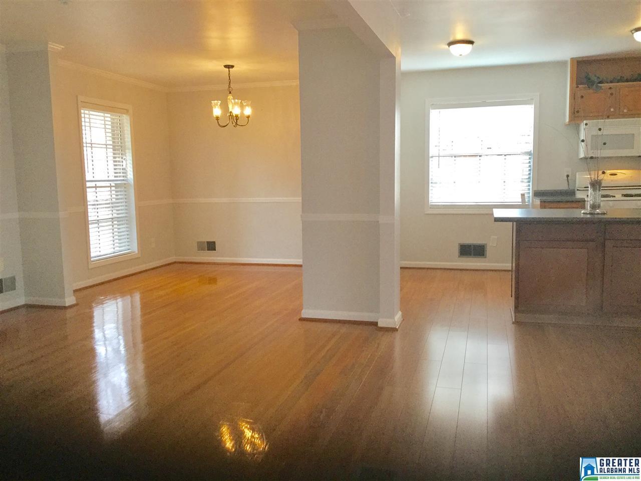 1424 HICKORY PL, Birmingham, AL 35235
