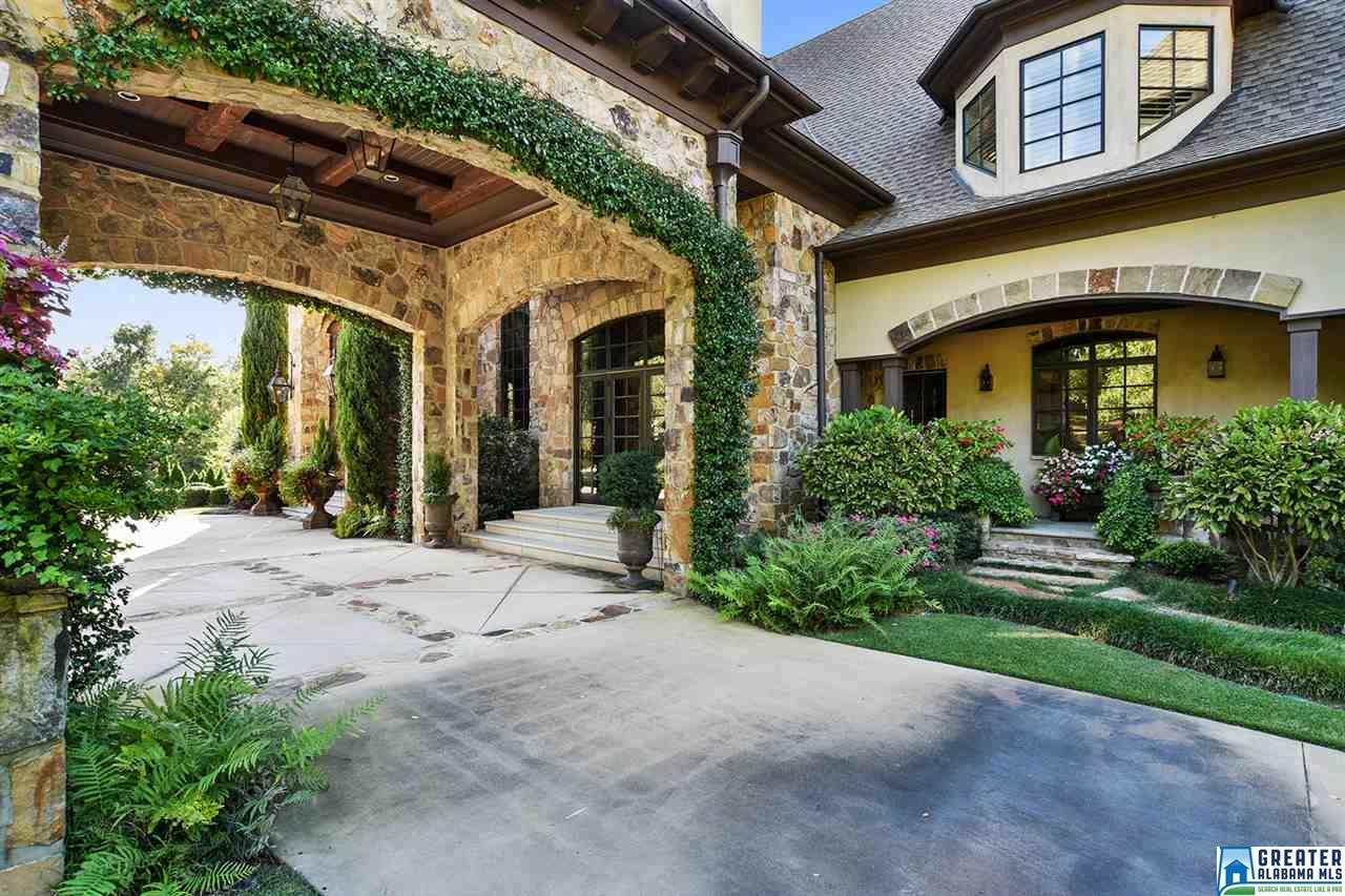 1015 GREYSTONE CREST, Hoover, AL 35242