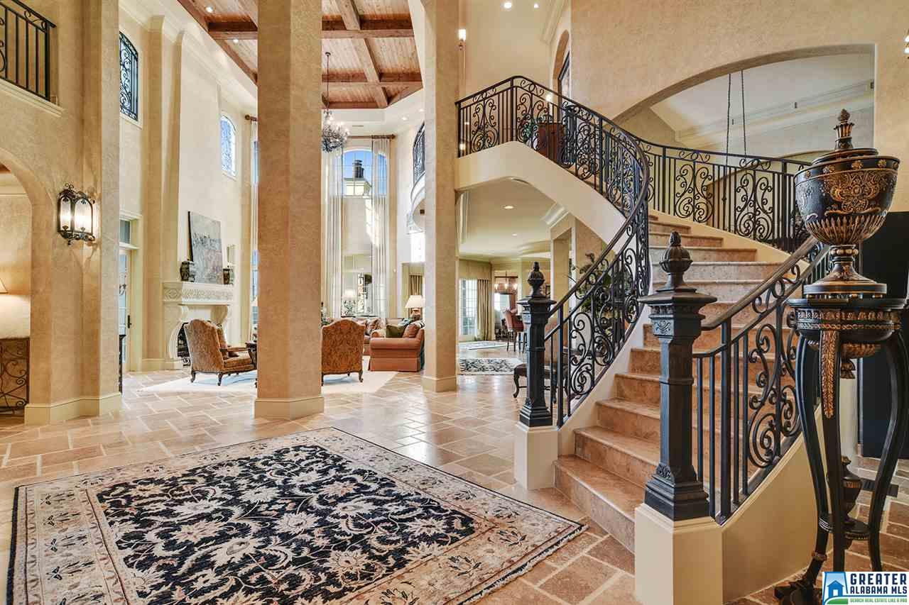 1015 GREYSTONE CREST, Hoover, AL 35242