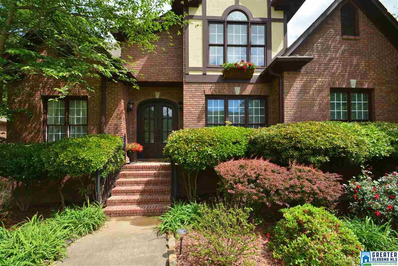 1030 KNOLLWOOD DR, Birmingham, AL 35242
