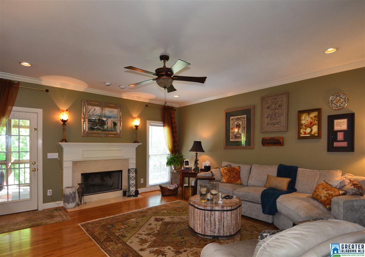 1030 KNOLLWOOD DR, Birmingham, AL 35242