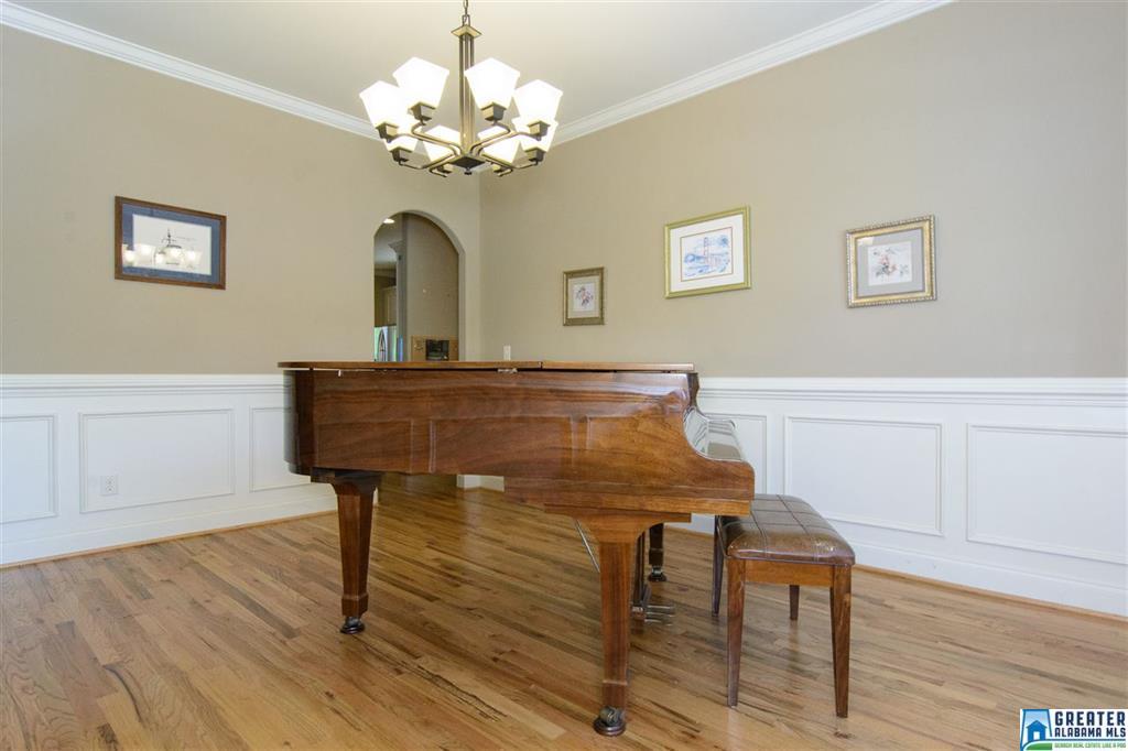 6046 Eagle Point Circle, Birmingham, AL 35242