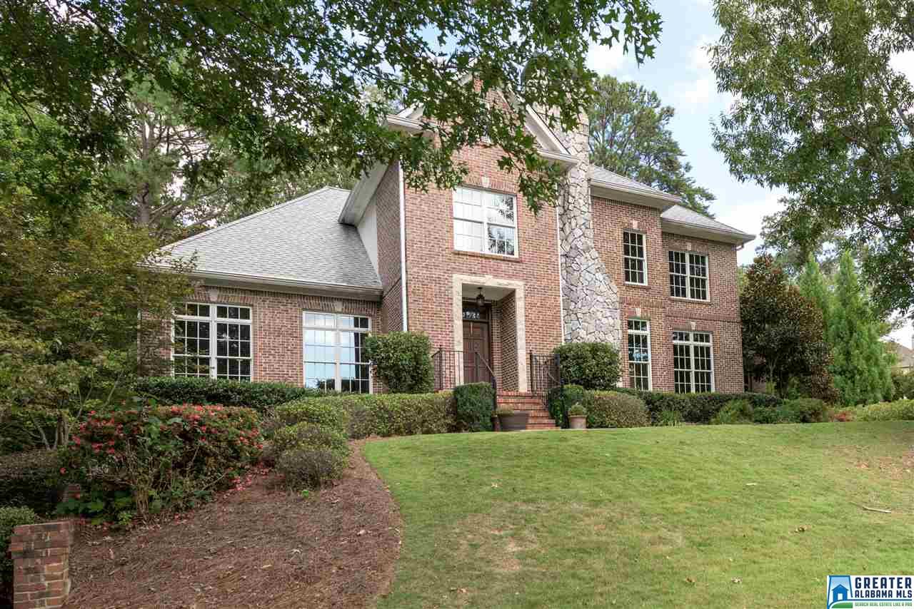 1111 HARDWOOD COVE RD, Hoover, AL 35242