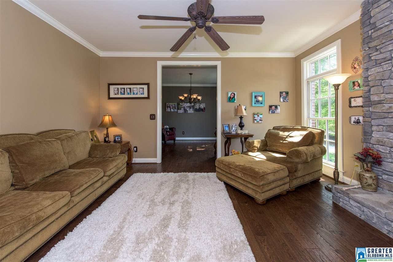 1111 HARDWOOD COVE RD, Hoover, AL 35242