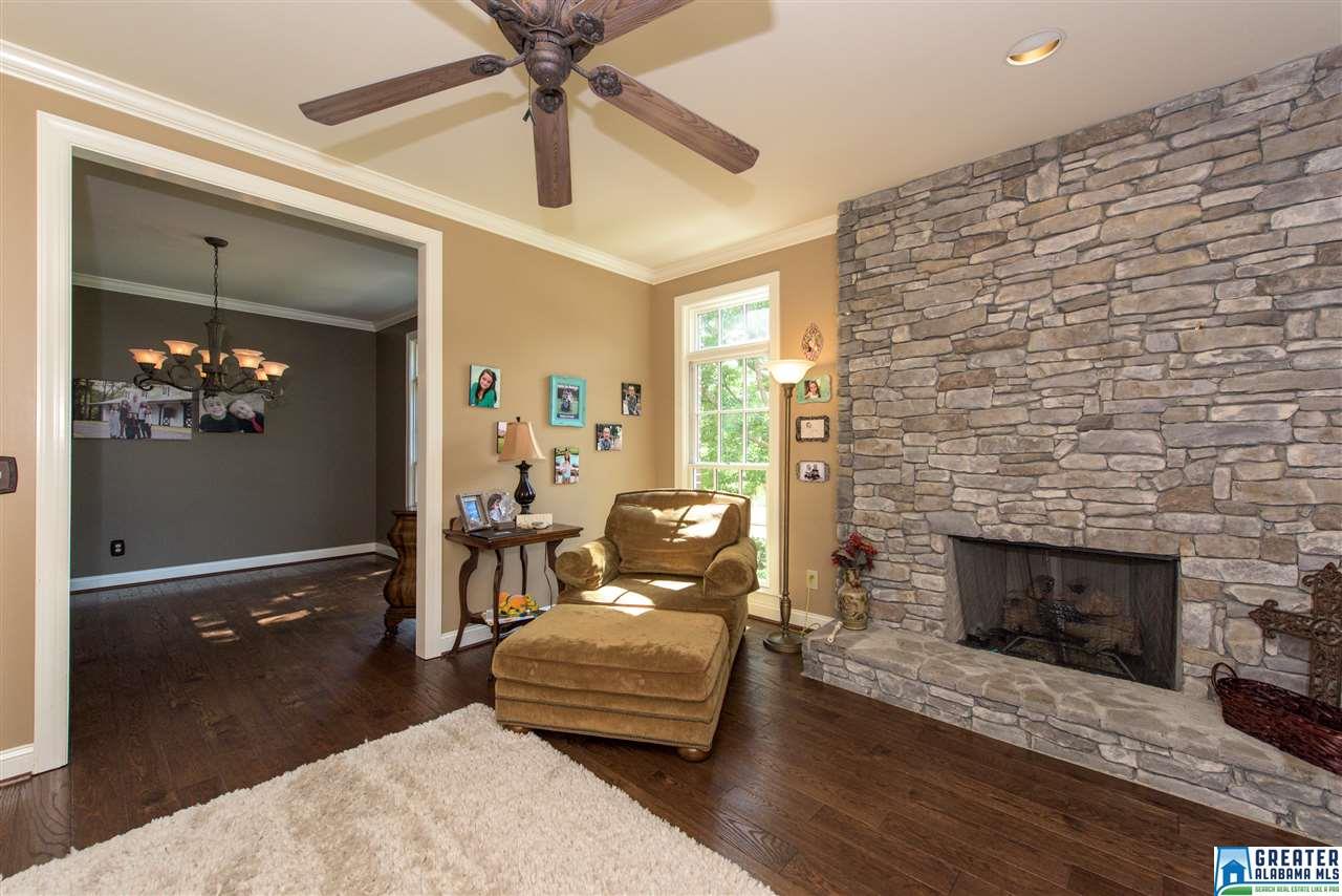 1111 HARDWOOD COVE RD, Hoover, AL 35242