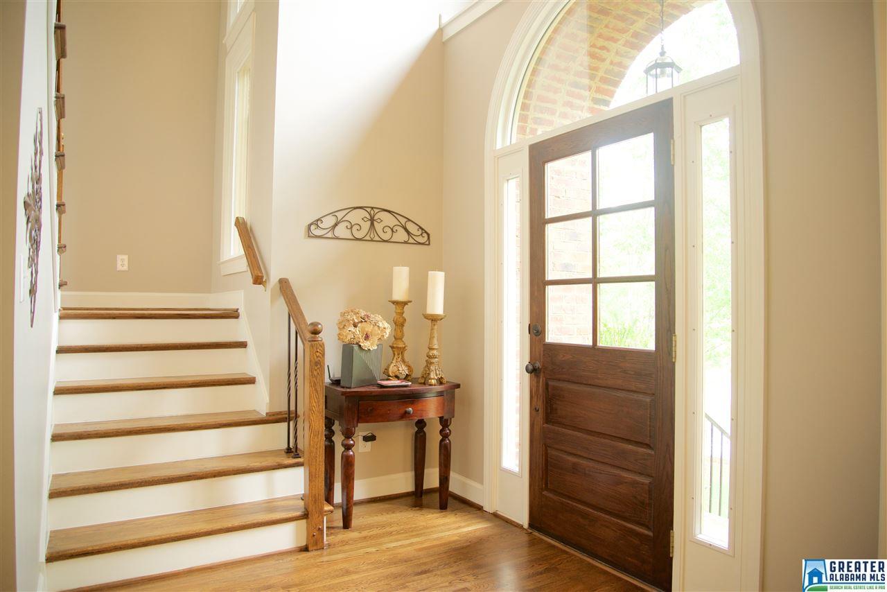 146 BRISSTOL LN, Birmingham, AL 35242