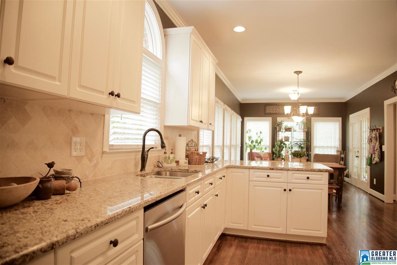 146 BRISSTOL LN, Birmingham, AL 35242