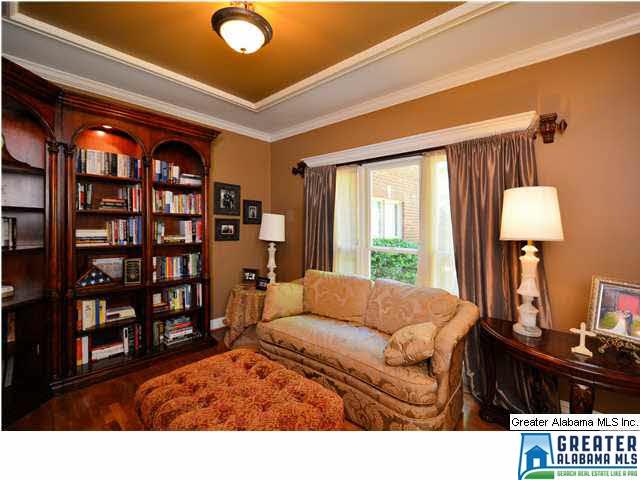 1000 BLUE HERON PT, Birmingham, AL 35242