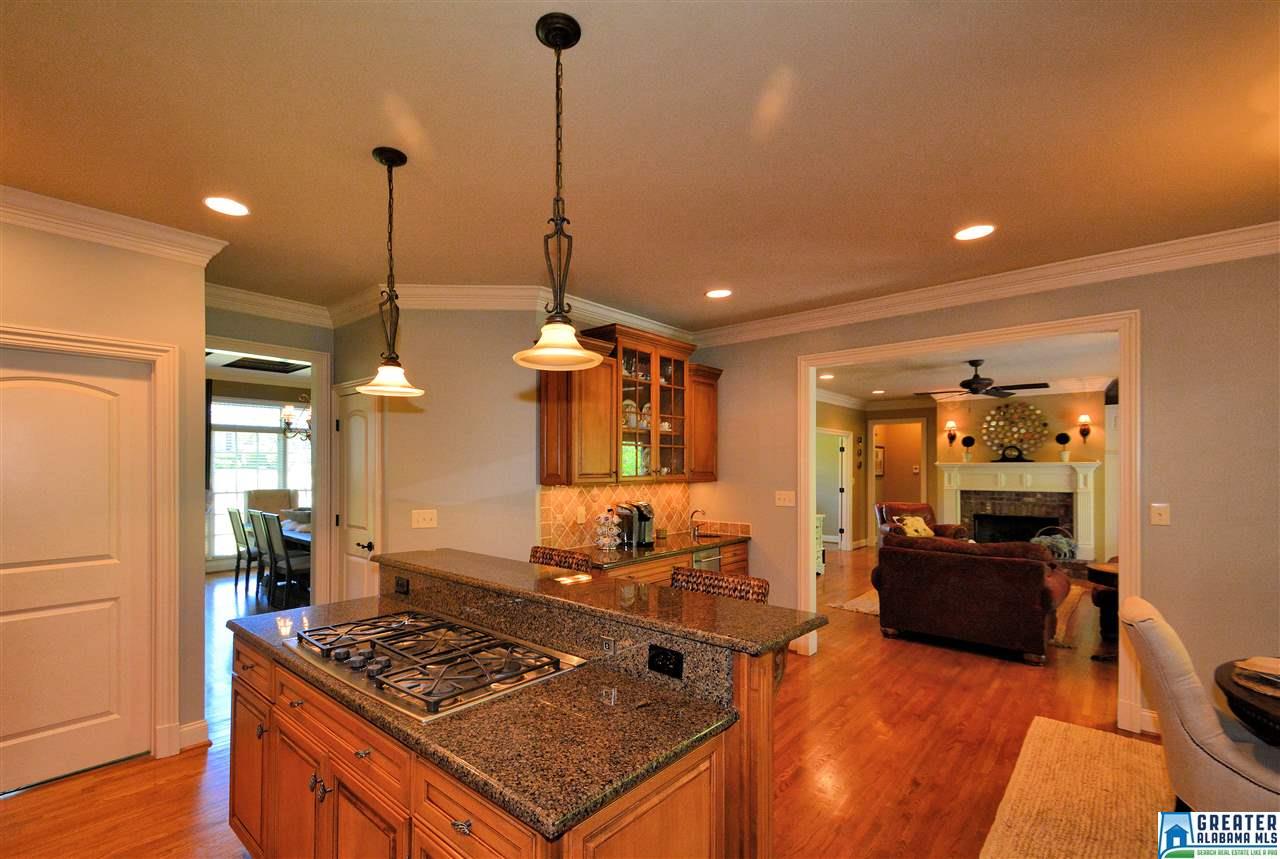 1017 HIGHLAND PARK PL, Birmingham, AL 35242