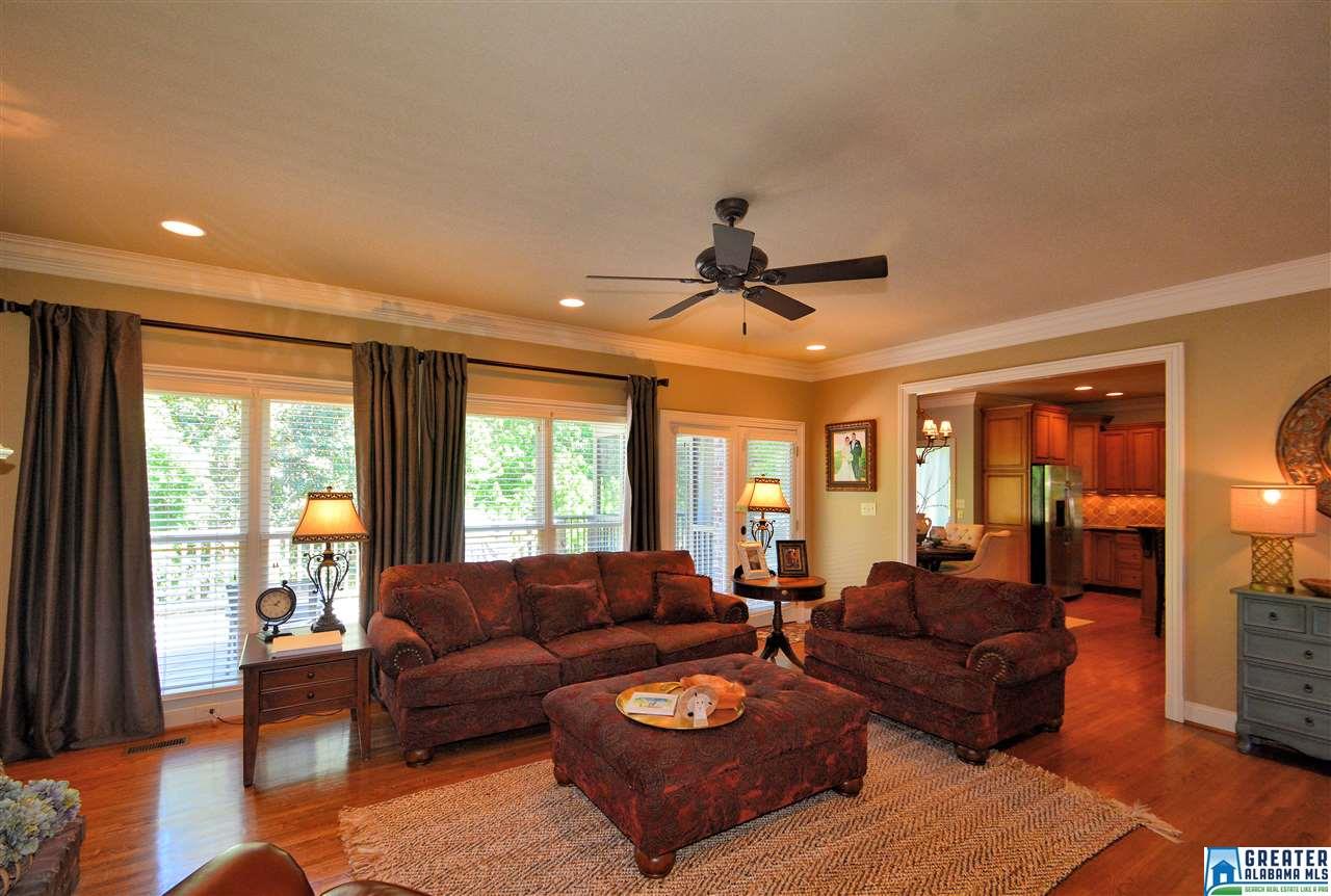 1017 HIGHLAND PARK PL, Birmingham, AL 35242