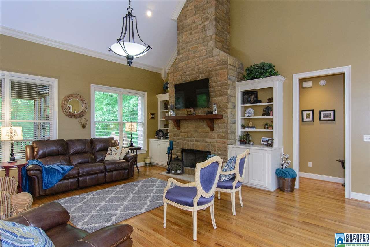 130 ASHFORD CIR, Birmingham, AL 35242