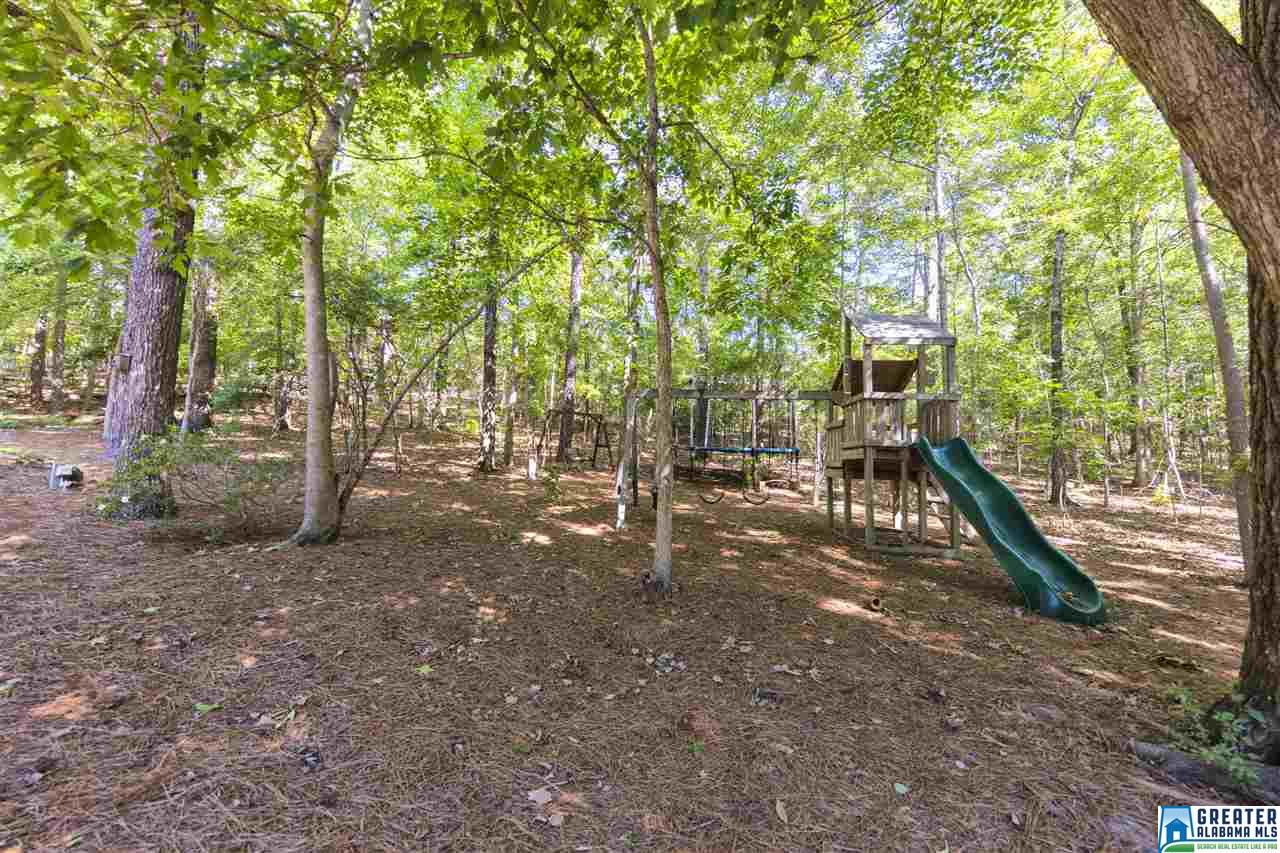 1612 HARDWOOD PARK CIR, Hoover, AL 35242