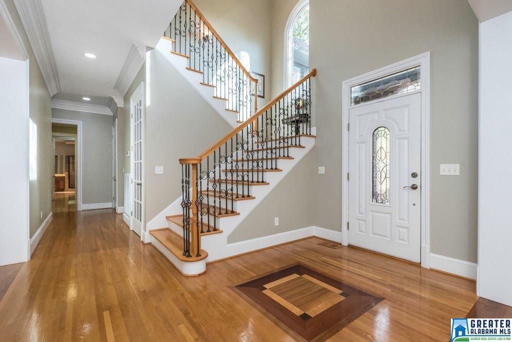 1317 COVE LAKE CIR, Hoover, AL 35242
